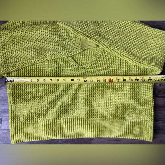 Stitches & Stripes Bright Green V-Neck Sweater Size L - Picture 5 of 7